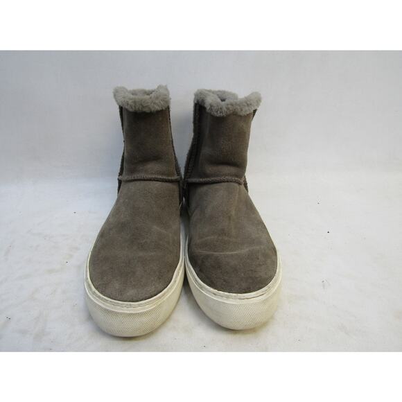 UGG Womens Size 6 Gray Suede Buckle Winter Boots - Picture 5 of 11